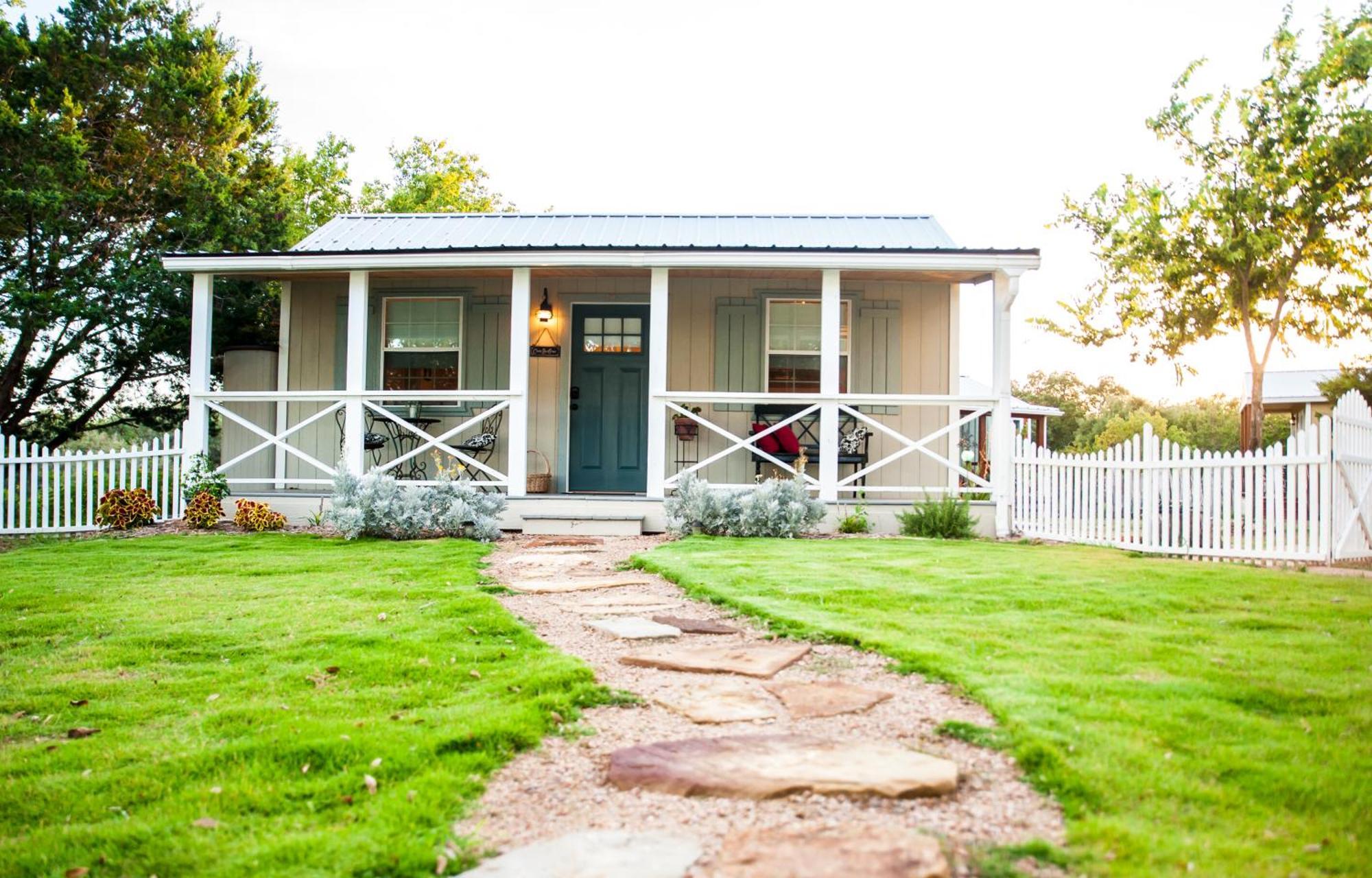 The Alexander At Creek Road 2* Dripping Springs